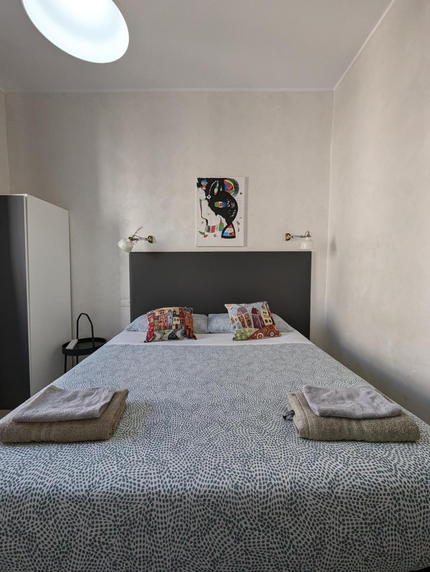 Roomz Romestay Exterior foto